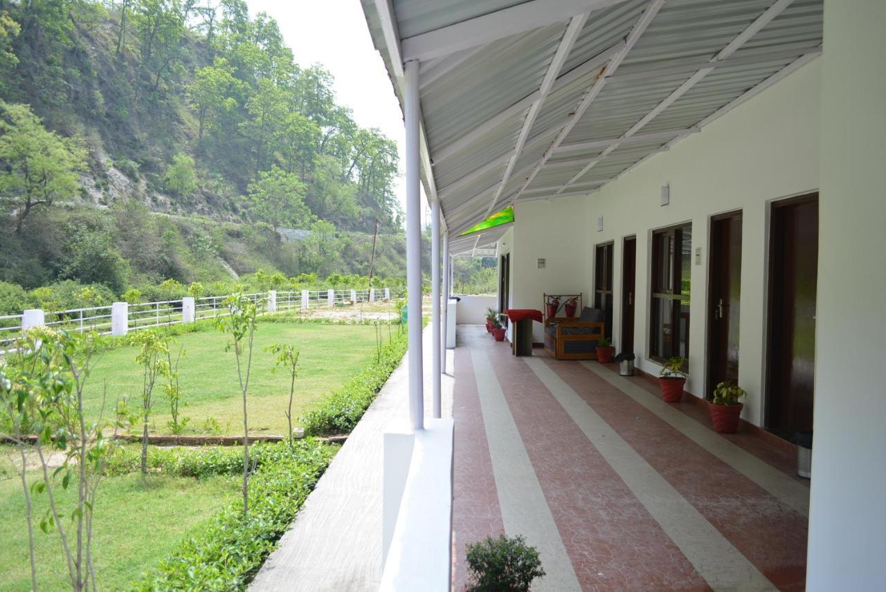 Sb Mount Resort Lansdowne Ngoại thất bức ảnh