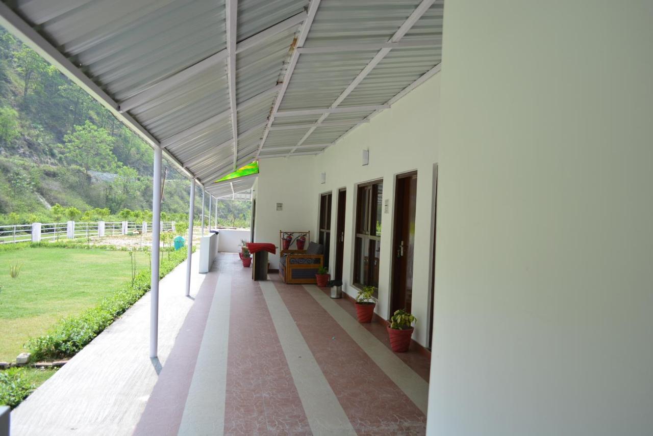 Sb Mount Resort Lansdowne Ngoại thất bức ảnh