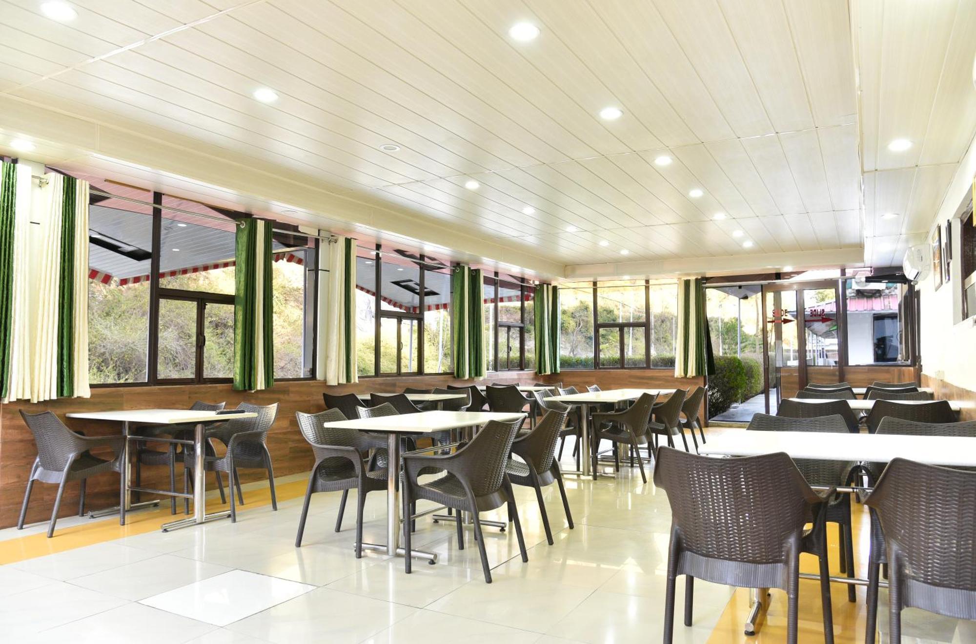Sb Mount Resort Lansdowne Ngoại thất bức ảnh