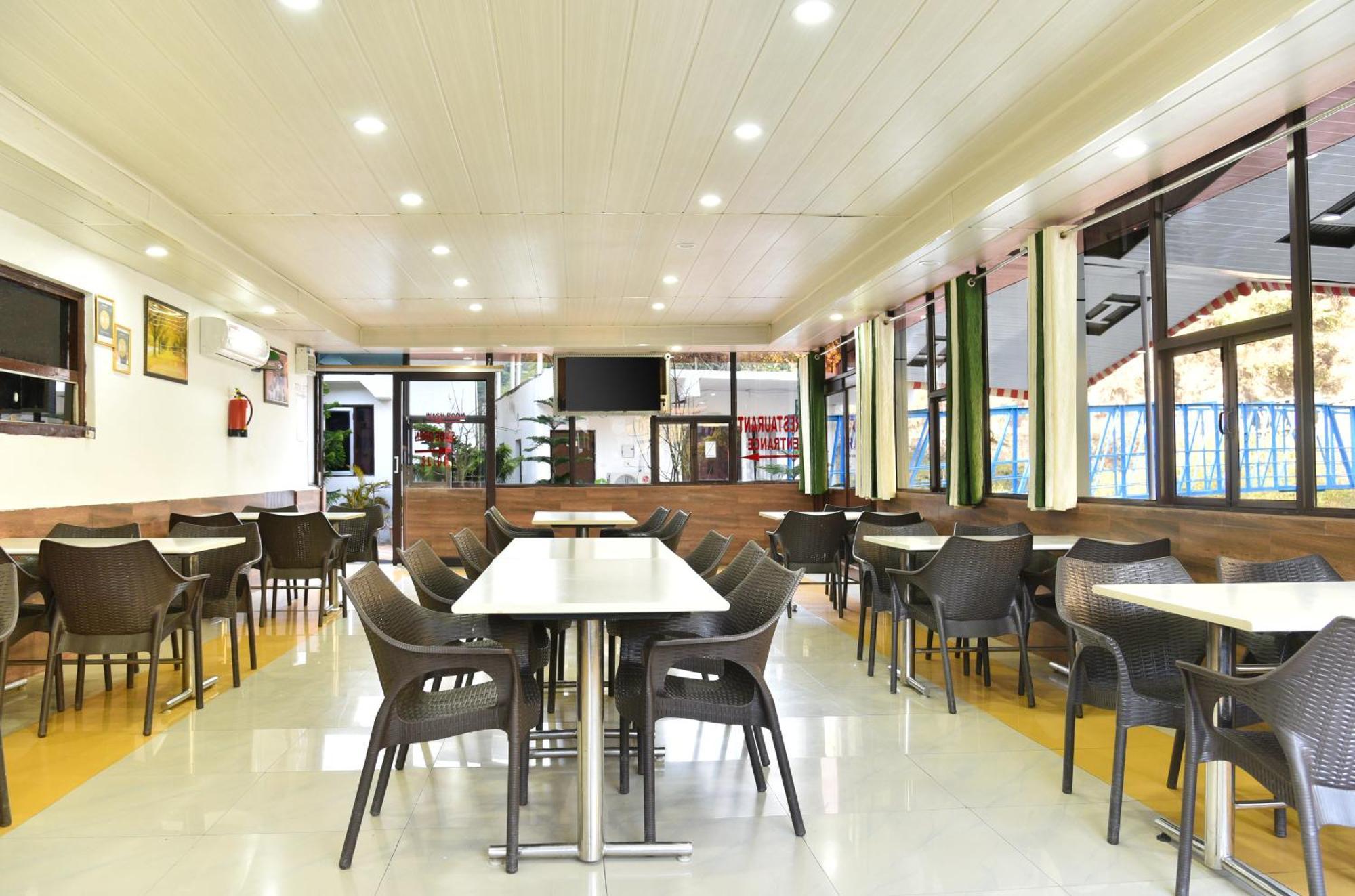 Sb Mount Resort Lansdowne Ngoại thất bức ảnh